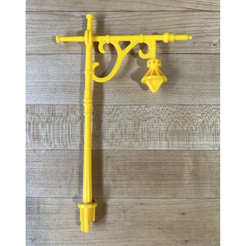 Hasbro 2021 Mouse Trap Game Replacement Part Lamp Post